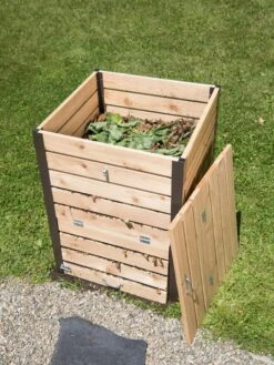 Cedar Compost Bin -Outdoor Garden Care Shop 8597527 1335 tif